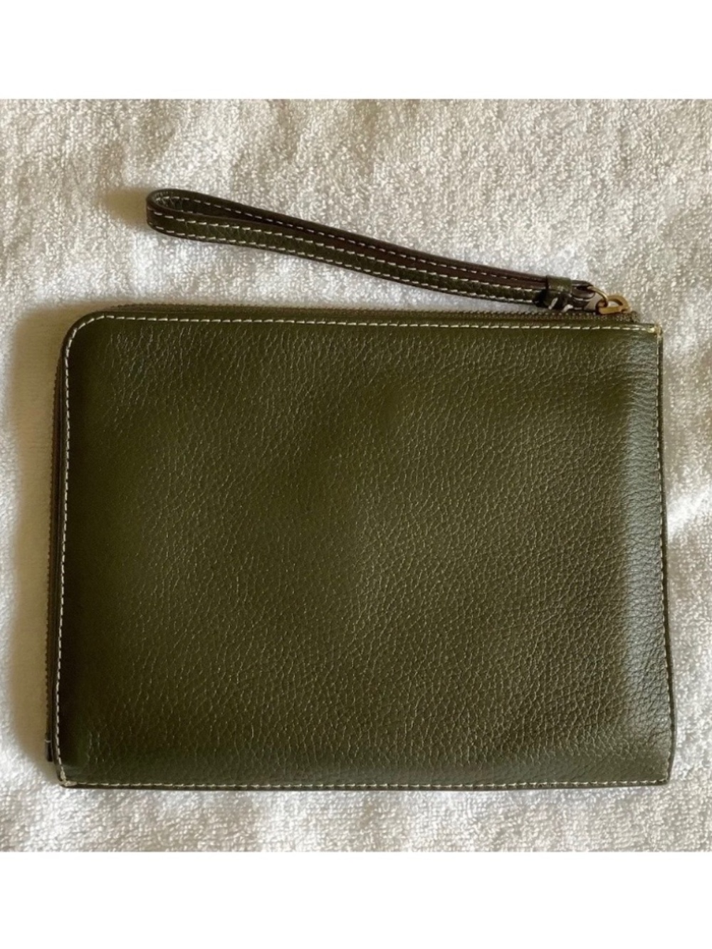 G.I.L.I. Rustic Leather Wallet Wristlet Pouch Olive OS